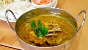 nam khao tod and gaeng khua pak boong at night market song
